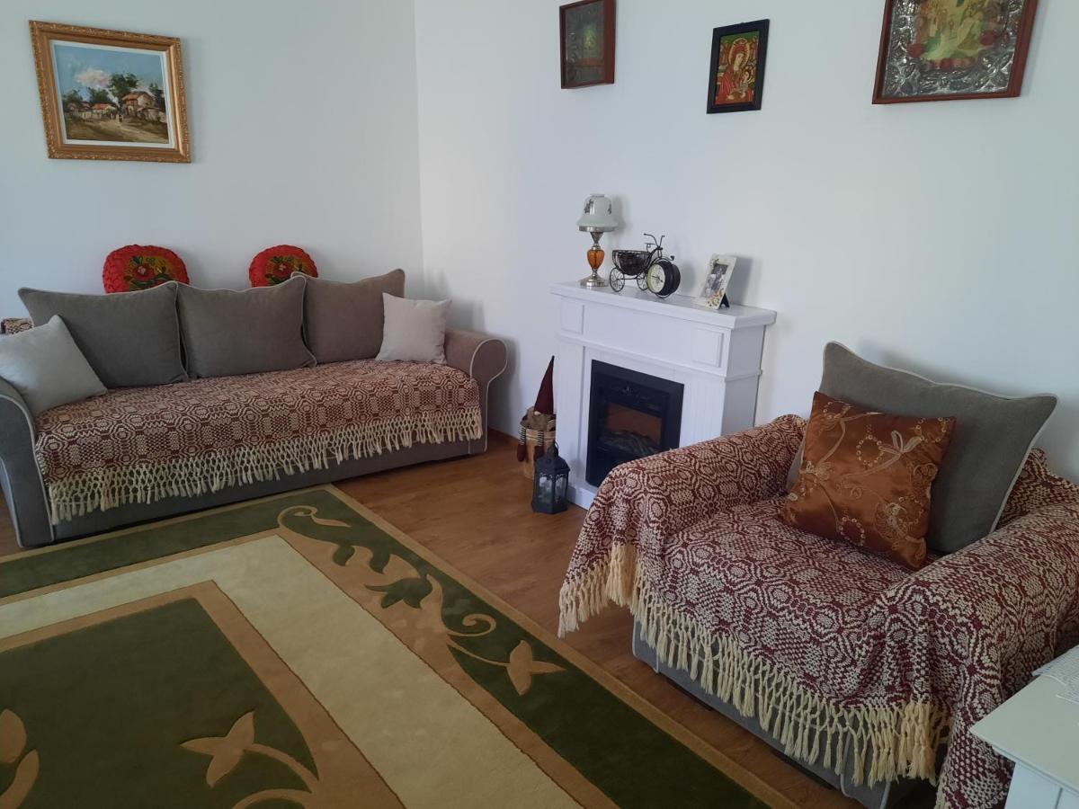 Casa Bunicilor Ciprian Porumbescu
